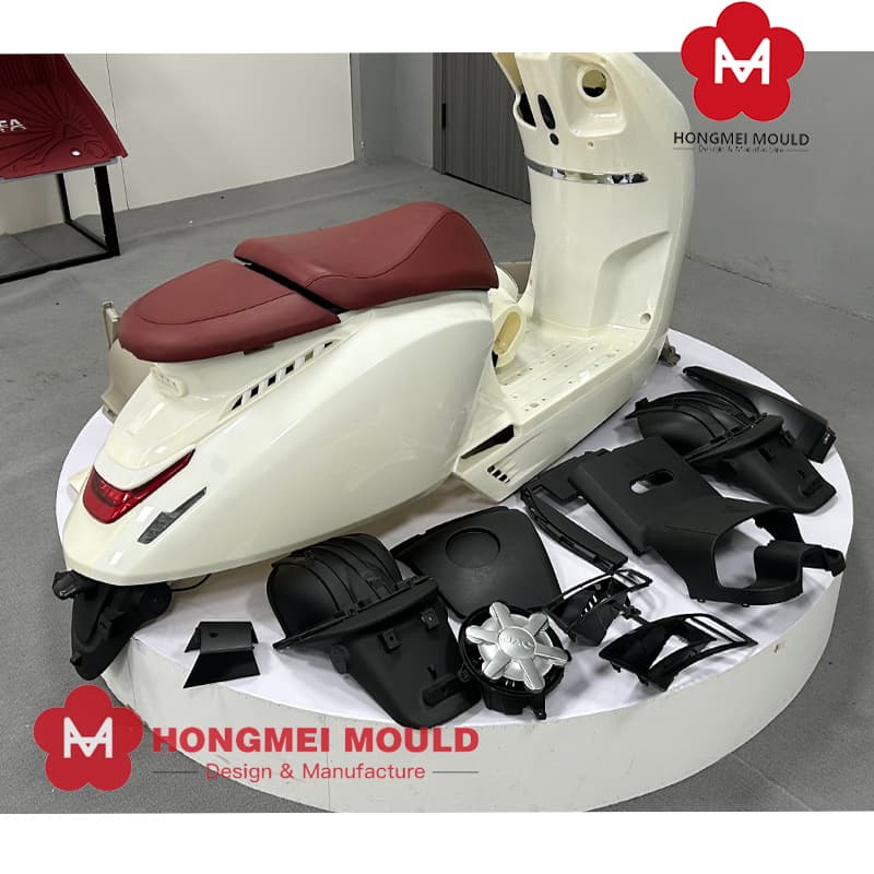 Motorcycle Fairing Injection Mold