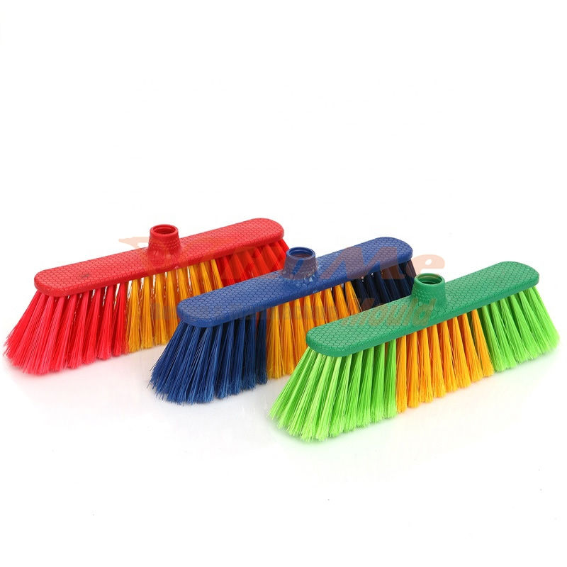 Sweeping Head Injection Mould